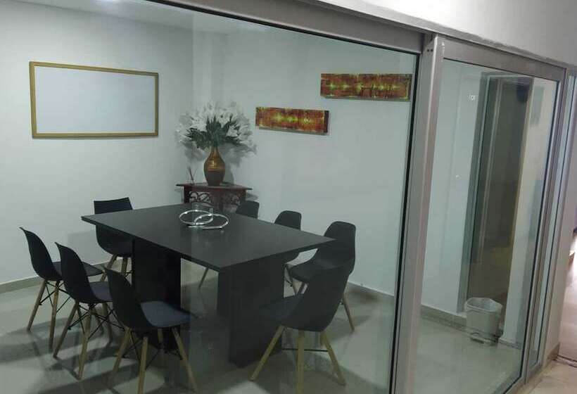 Отель La Casa 1