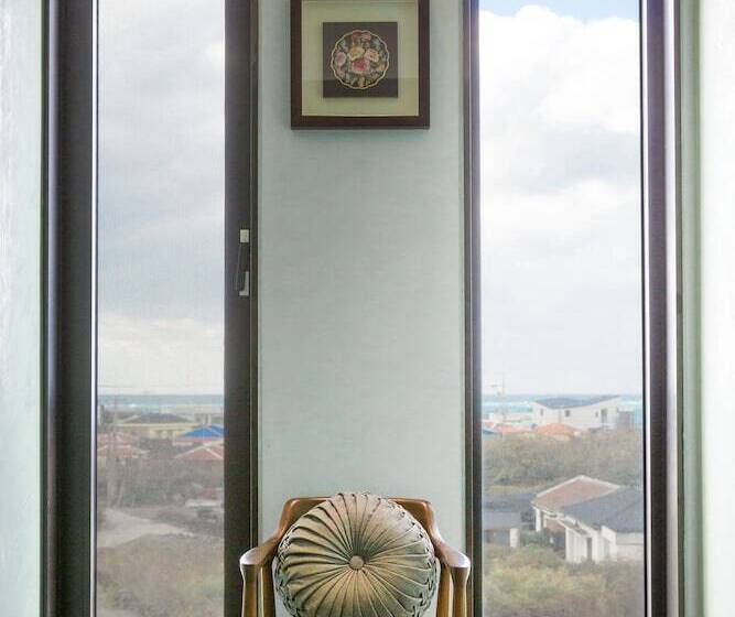 Libentia Hotel & Pool Villa