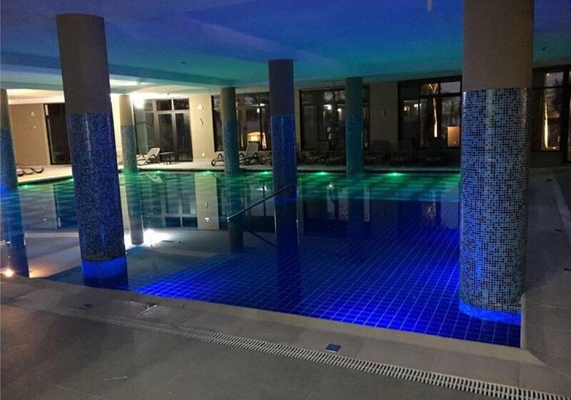 בית מלון כפרי Malai Manso Yacht Convention & Spa