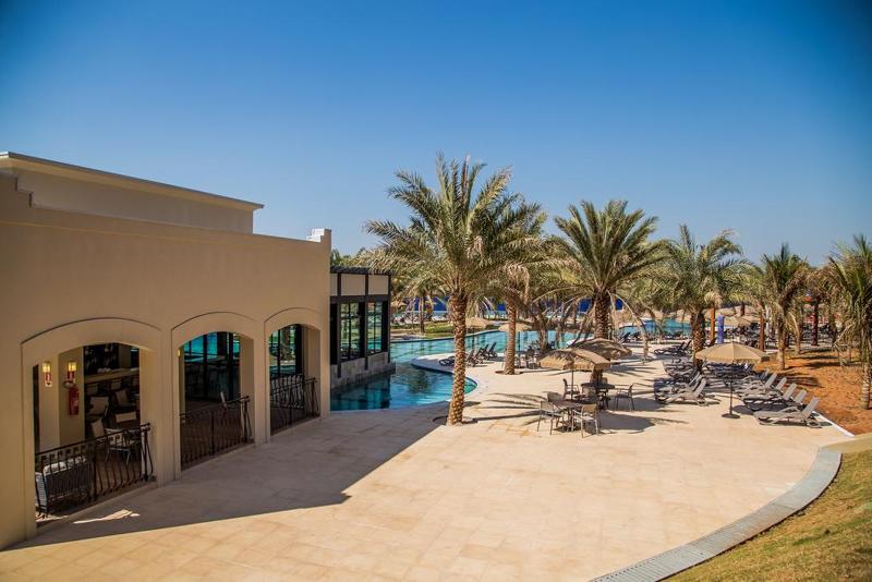 בית מלון כפרי Malai Manso Yacht Convention & Spa