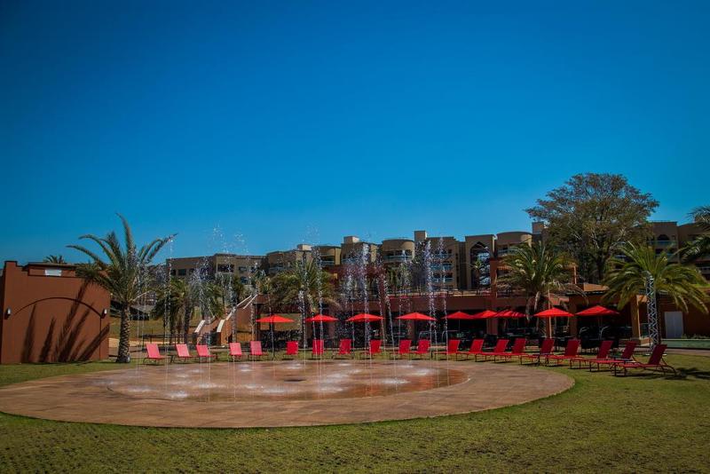 בית מלון כפרי Malai Manso Yacht Convention & Spa