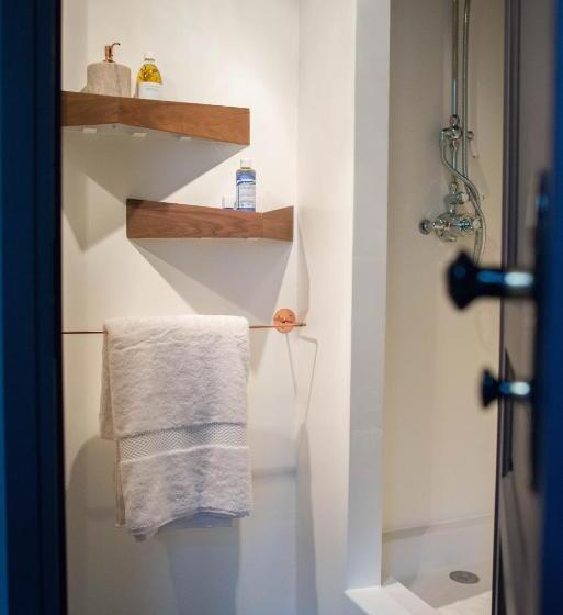 ホテル Marnie Et Mister H