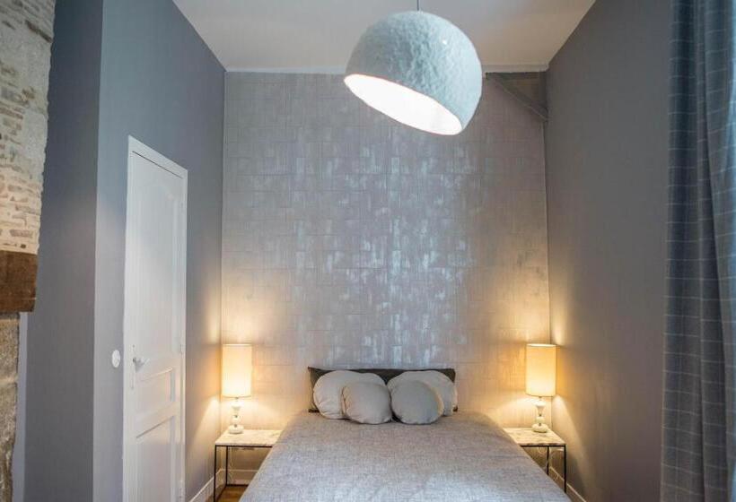 ホテル Marnie Et Mister H