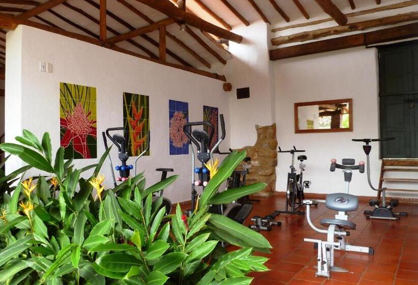 هتل Mision Santa Barbara Rnt 4799