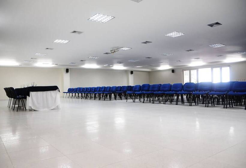 Отель Napolitano