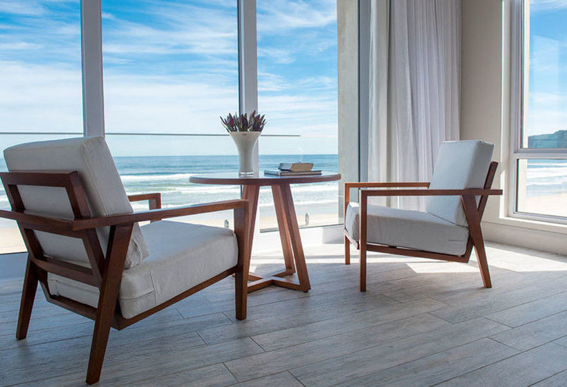 酒店 On The Beach Guest House