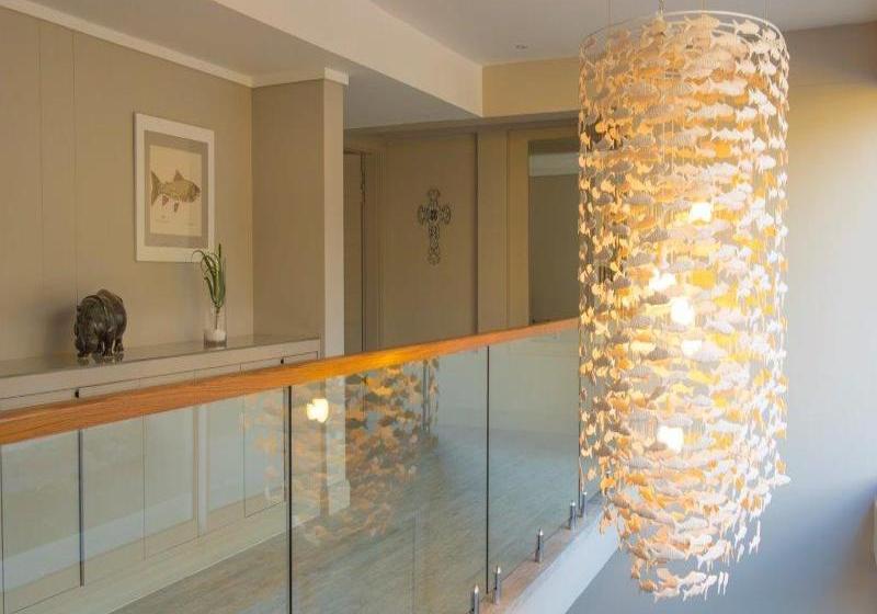 酒店 On The Beach Guest House