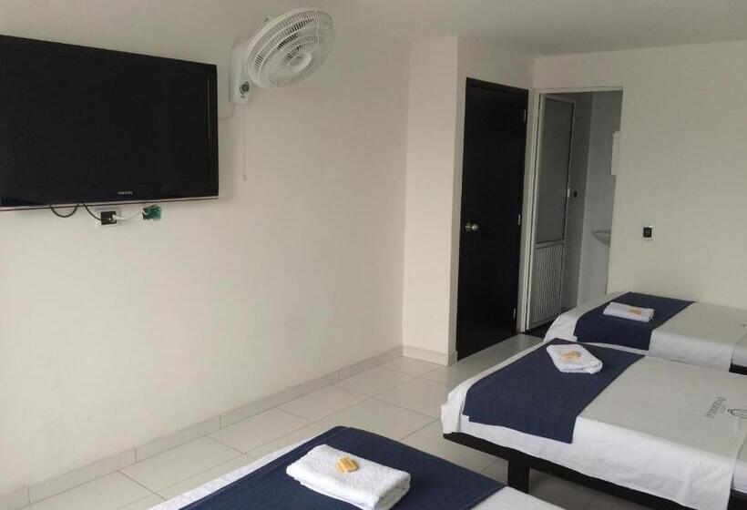 فندق Oviedo Real