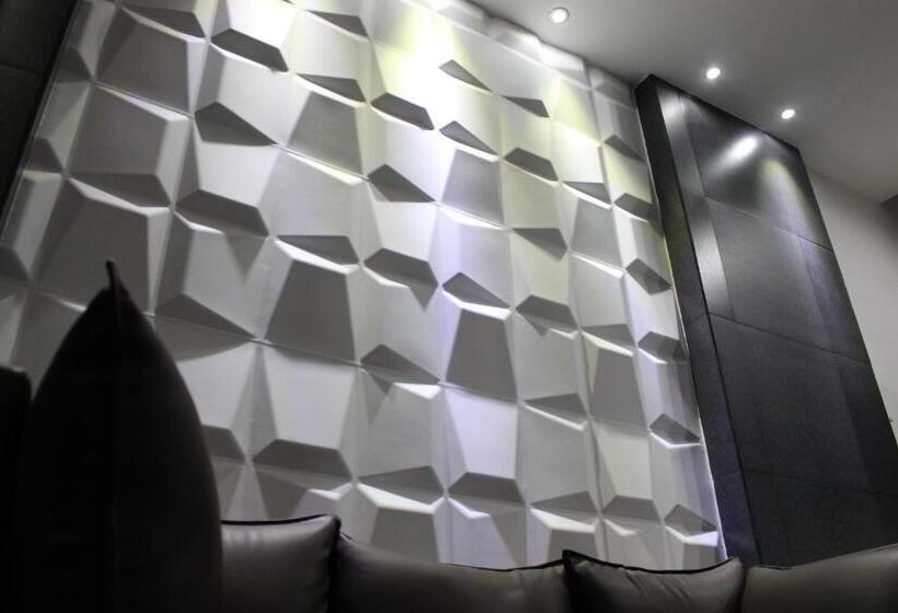 فندق Oviedo Real