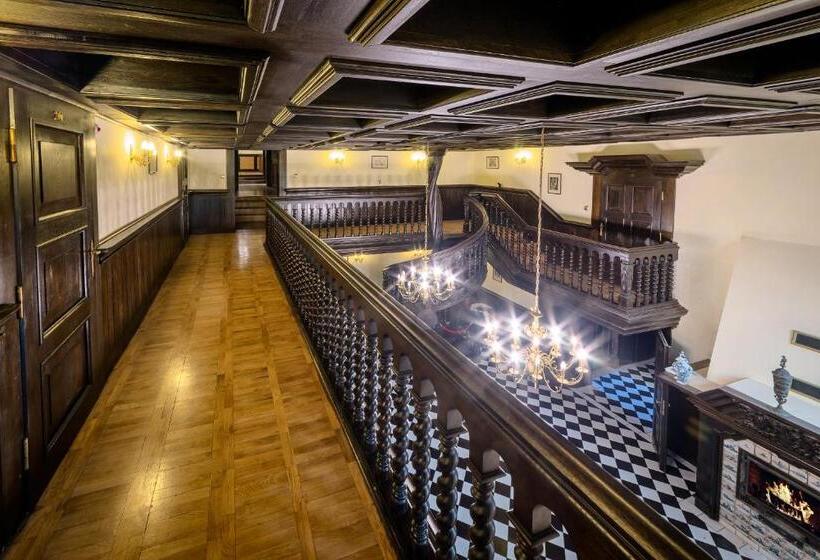 Отель Pałac Kłanino