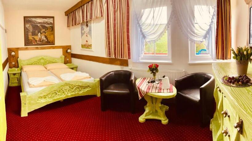 Отель Pension Aja