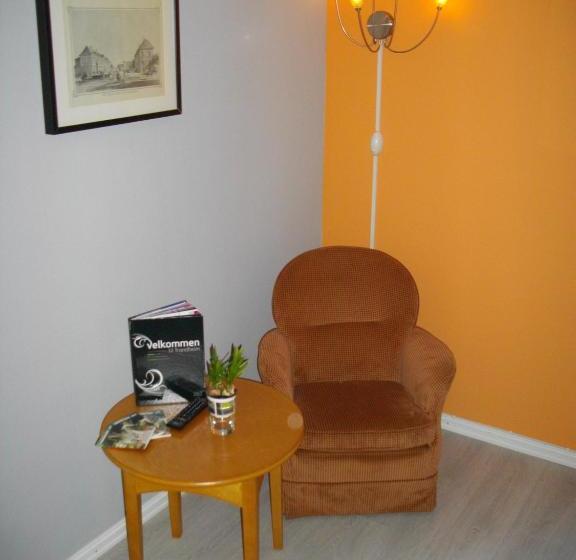 בית מלון כפרי Pensjonat Jarlen