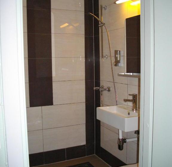 בית מלון כפרי Pensjonat Jarlen