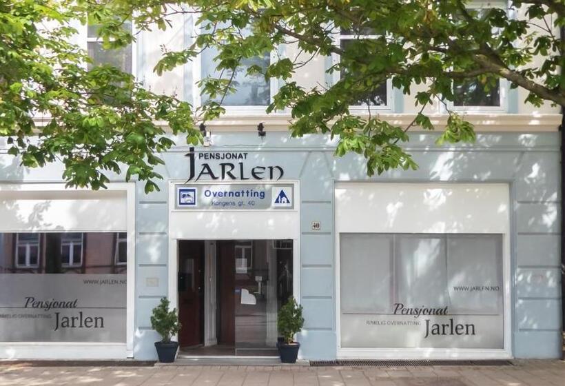 בית מלון כפרי Pensjonat Jarlen
