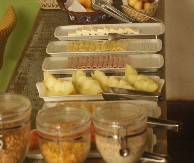 호텔 Pousada Amendoeira