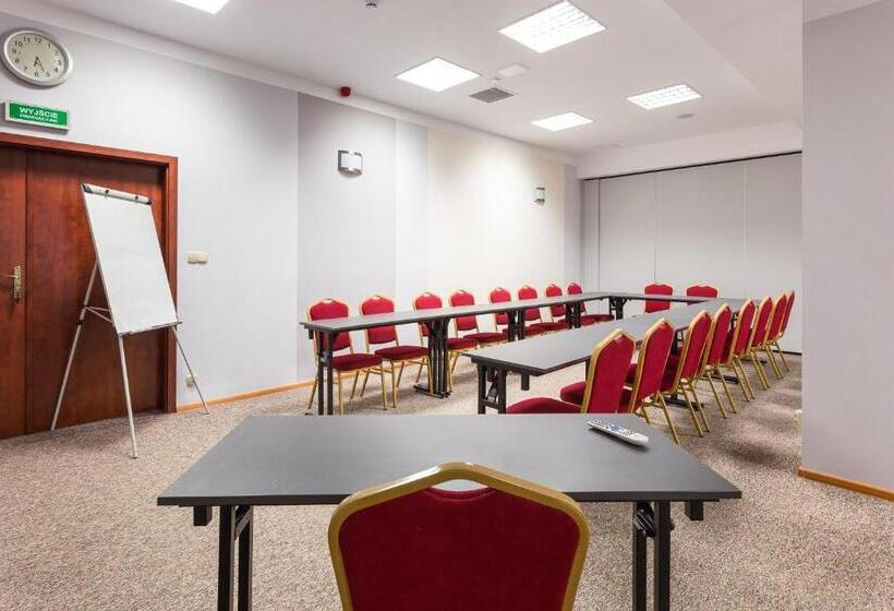 هتل Przystanek Torun