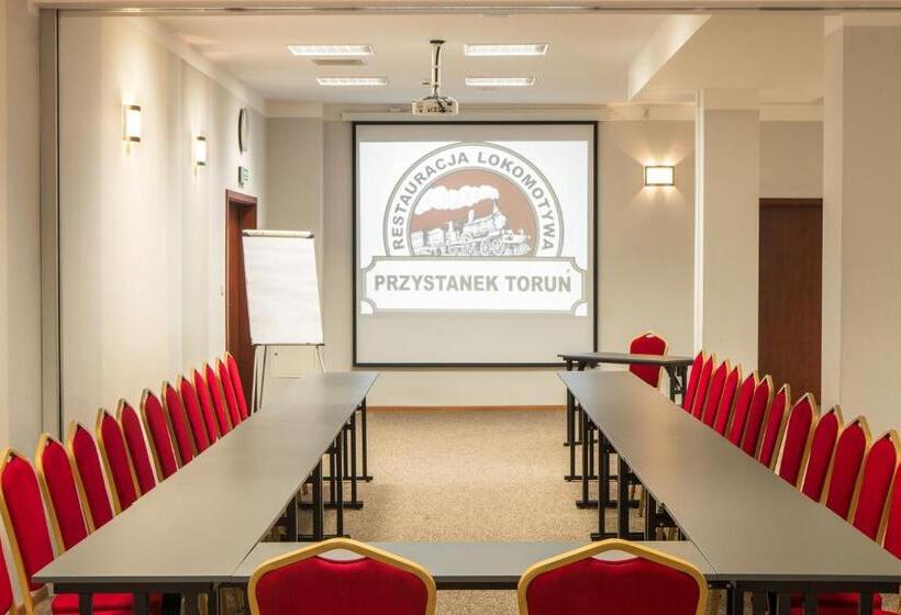 هتل Przystanek Torun