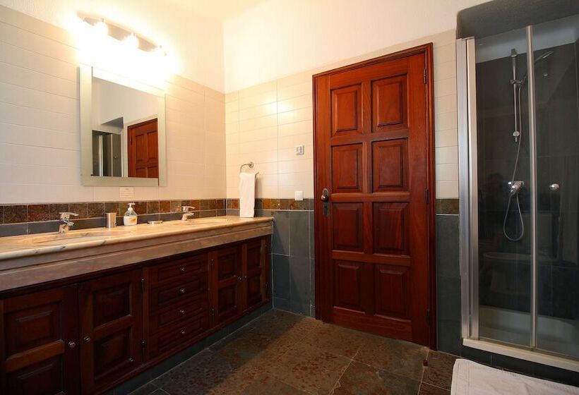 فندق Quinta Dos Vales Wine Estate