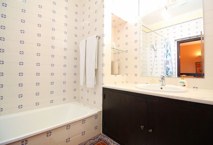 فندق Quinta Dos Vales Wine Estate