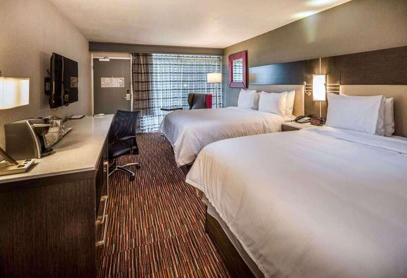 Radisson Hotel Oakland Airport