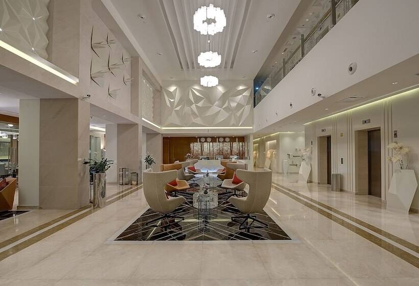 هتل Royal Continental