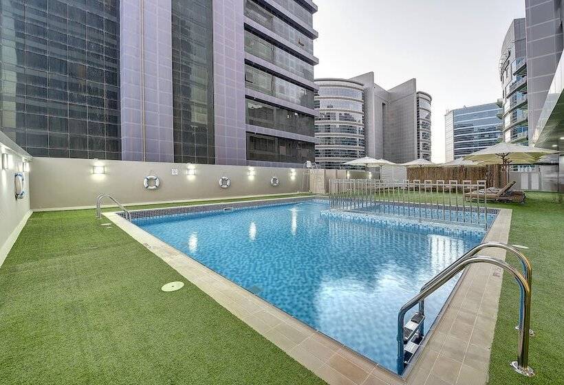 هتل Royal Continental