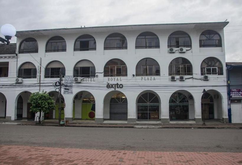 Отель Royal Plaza