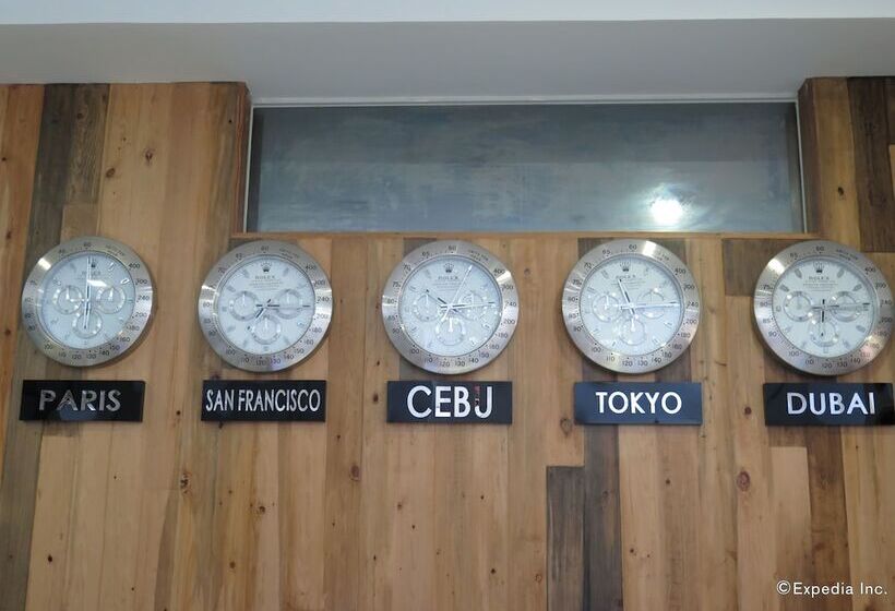 S Hotel & Residences