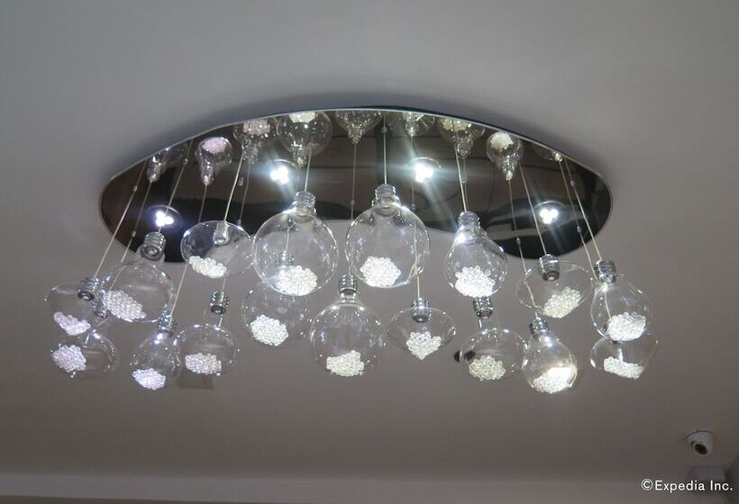 S Hotel & Residences