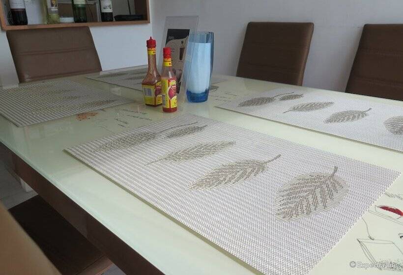 S Hotel & Residences