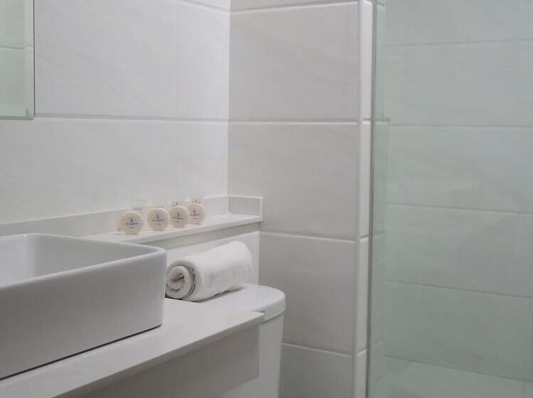 S Hotel & Residences