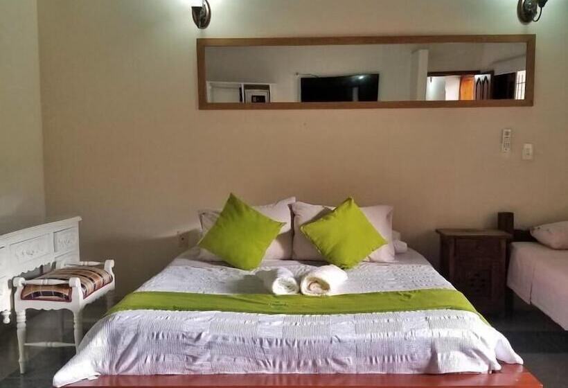 هتل Sam S Vip Hostel San Gil