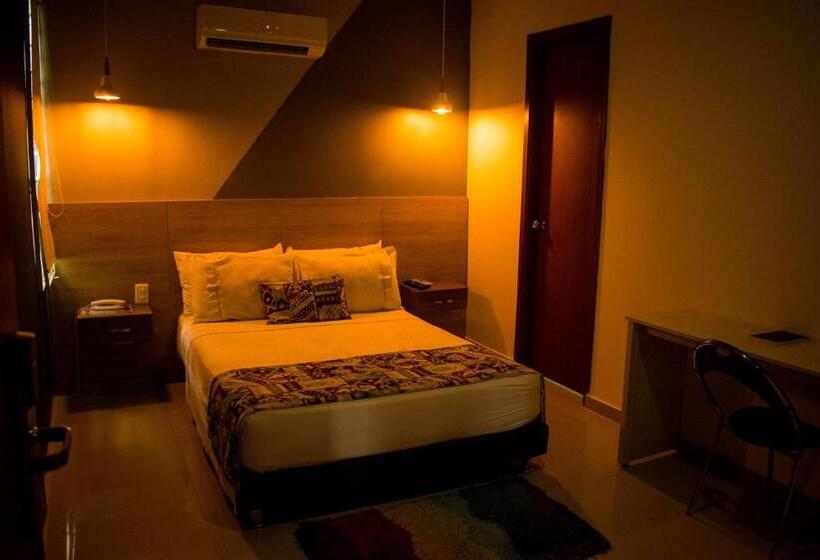 Отель Santa Clara Boutique