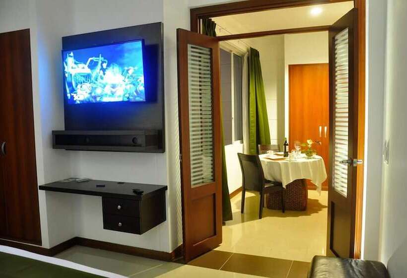 فندق Serenity Suites Casa Boutique