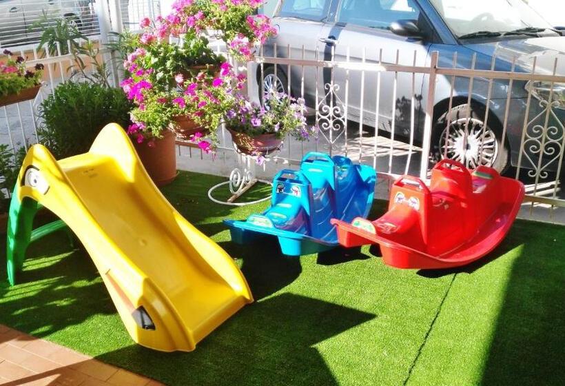 בית מלון כפרי Simon