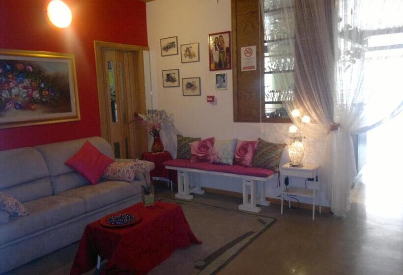 בית מלון כפרי Simon