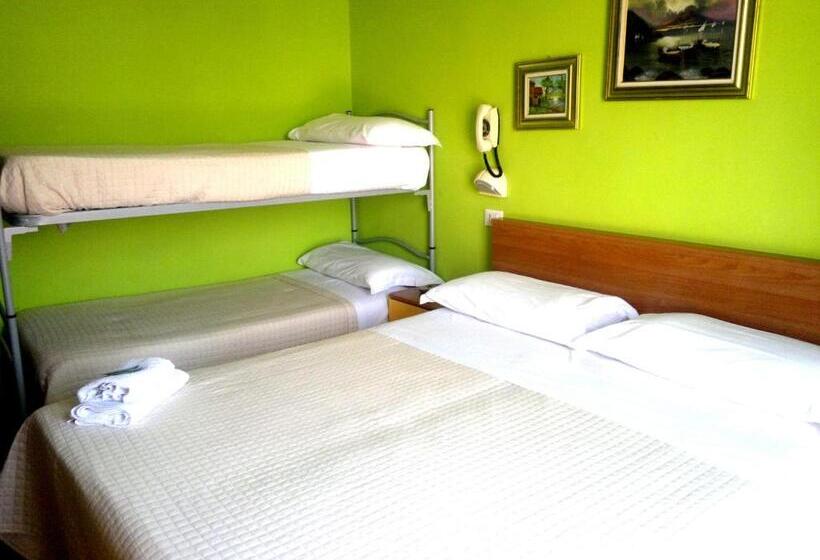 בית מלון כפרי Simon