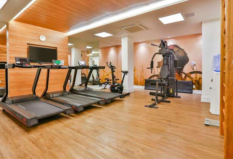 ホテル Sleep Inn Aeroporto De Guarulhos   São Paulo