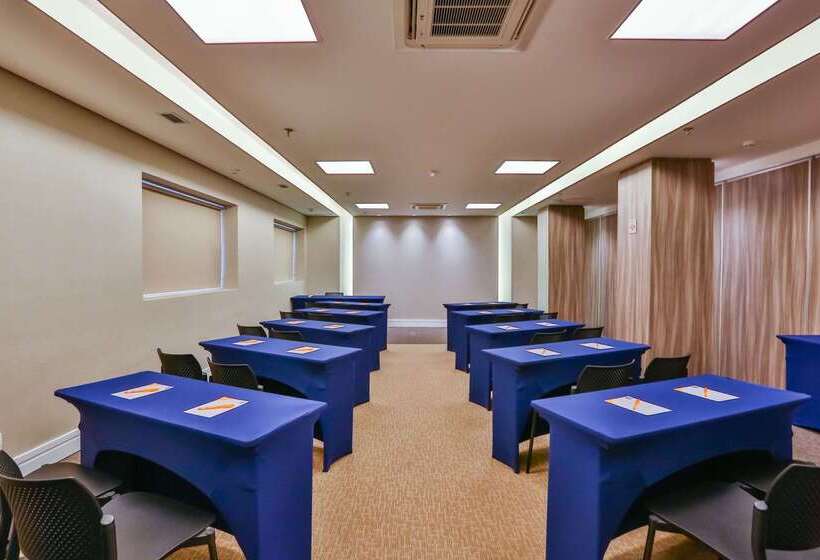 בית מלון כפרי Sleep Inn Aeroporto De Guarulhos São Paulo