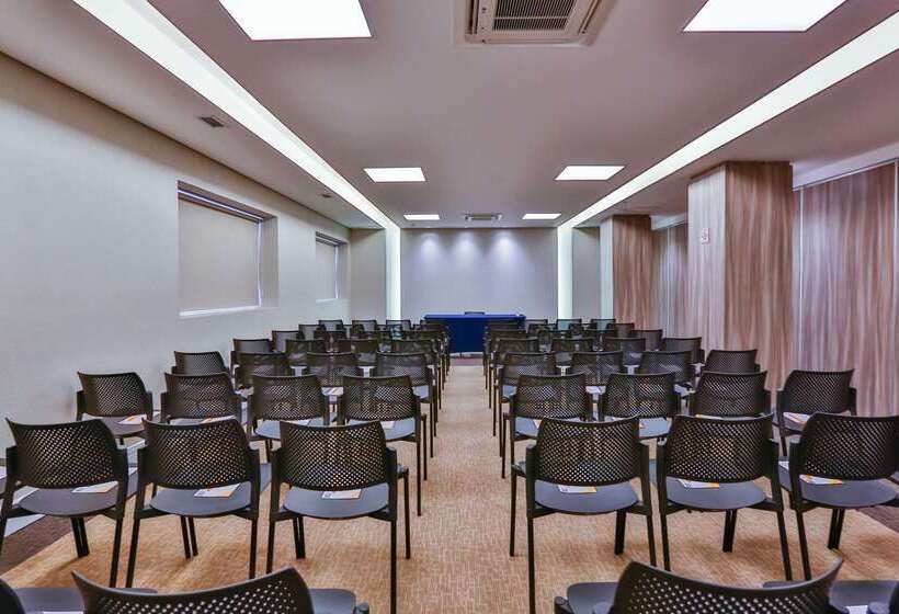 ホテル Sleep Inn Aeroporto De Guarulhos   São Paulo