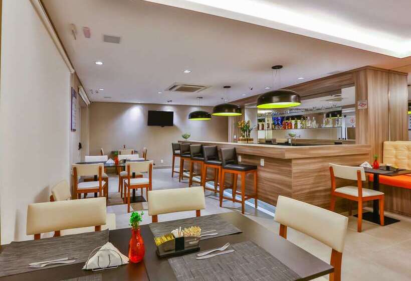 בית מלון כפרי Sleep Inn Aeroporto De Guarulhos São Paulo