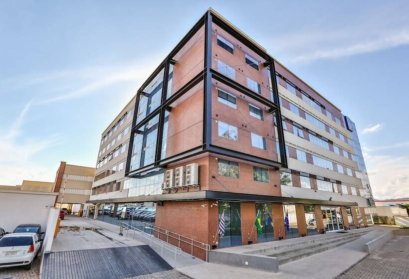 בית מלון כפרי Sleep Inn Aeroporto De Guarulhos São Paulo