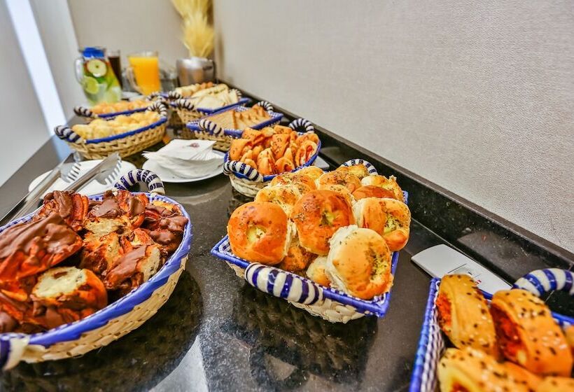 בית מלון כפרי Sleep Inn Aeroporto De Guarulhos São Paulo