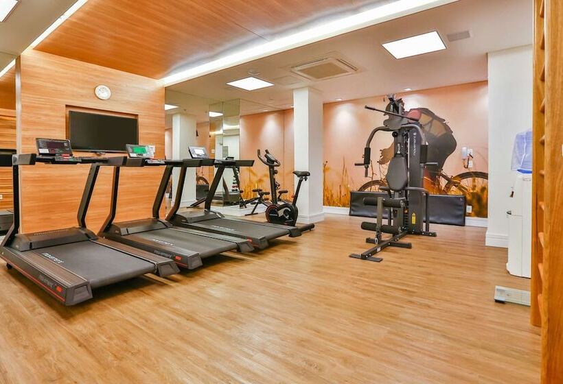 בית מלון כפרי Sleep Inn Aeroporto De Guarulhos São Paulo