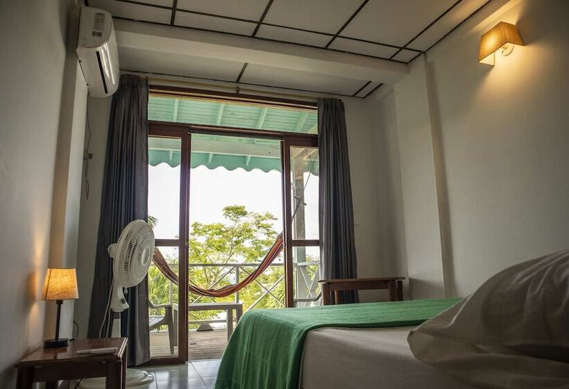 酒店 South West Bay Cabañas