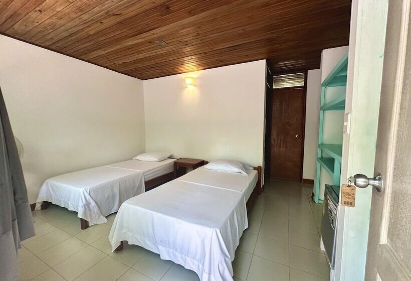 酒店 South West Bay Cabañas