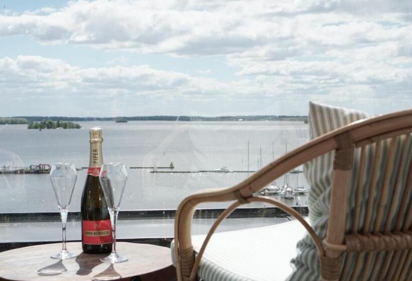 בית מלון כפרי Steam