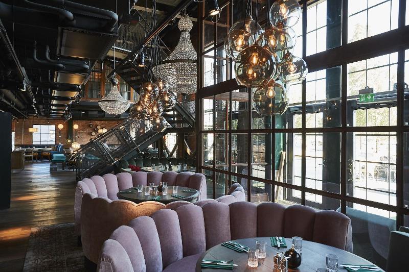 בית מלון כפרי Steam