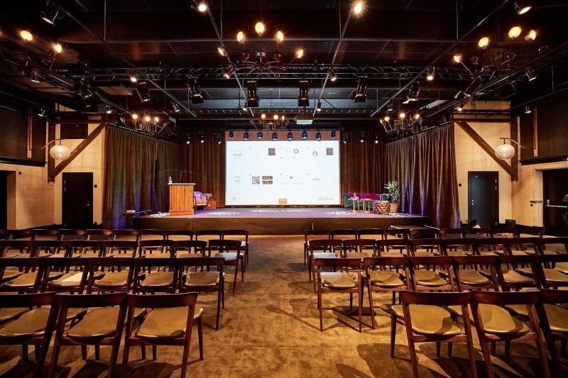 בית מלון כפרי Steam