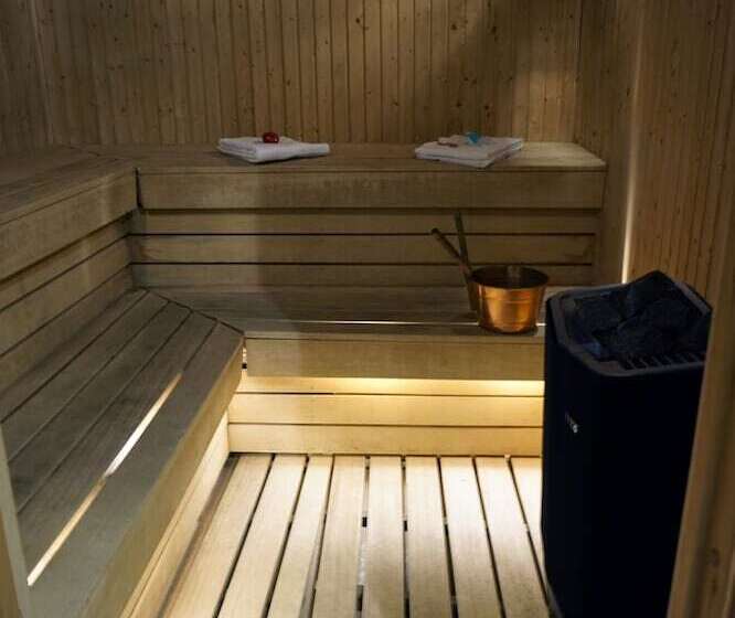 Отель Stiftsgården Hostel Skellefteå